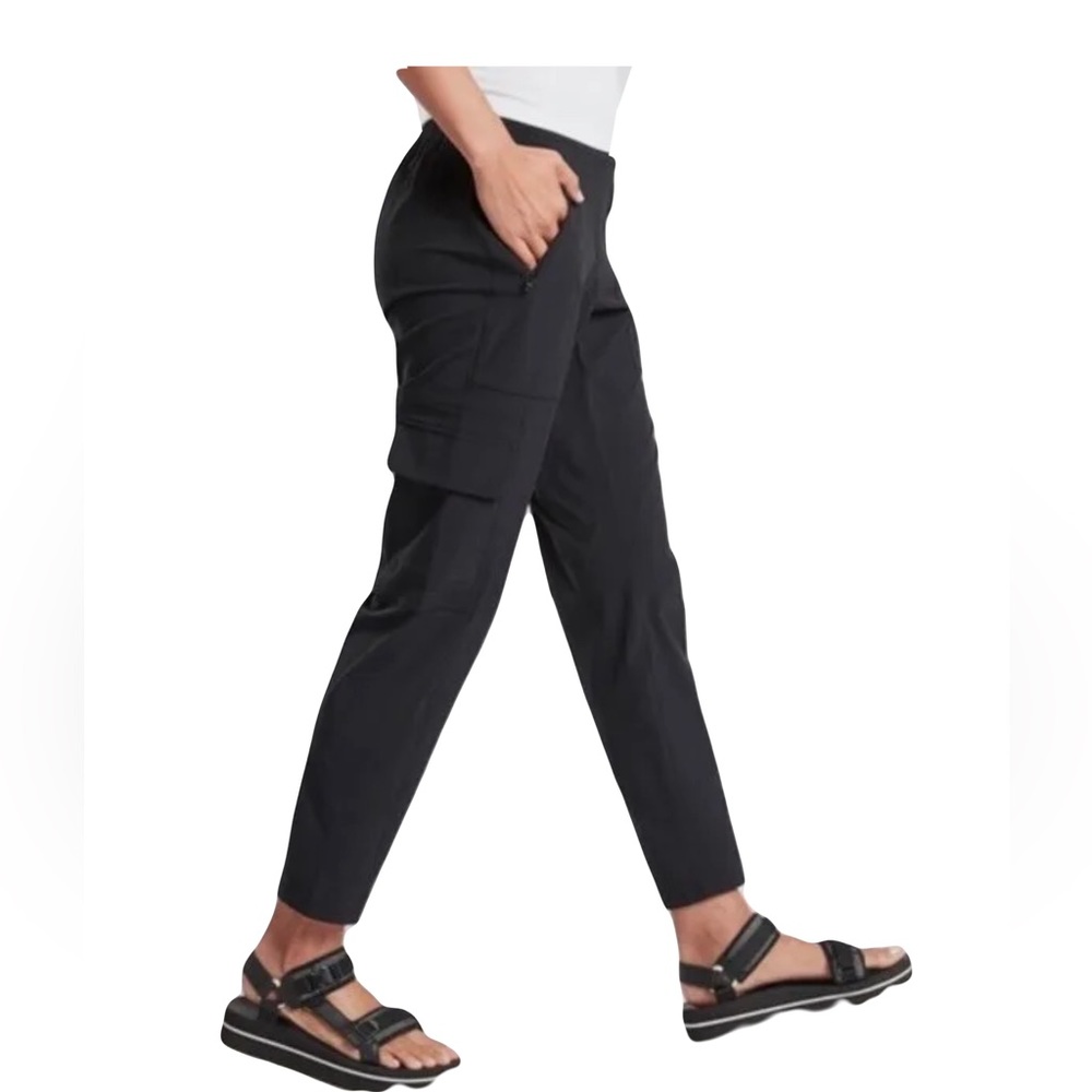 RELIST- Athleta Chelsea Utility Cargo Pant, Featherweight Stretch, Pockets, Sz 8
